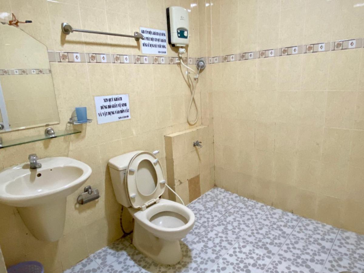 Ngoc Trinh Hotel Ho Şi Min Dış mekan fotoğraf